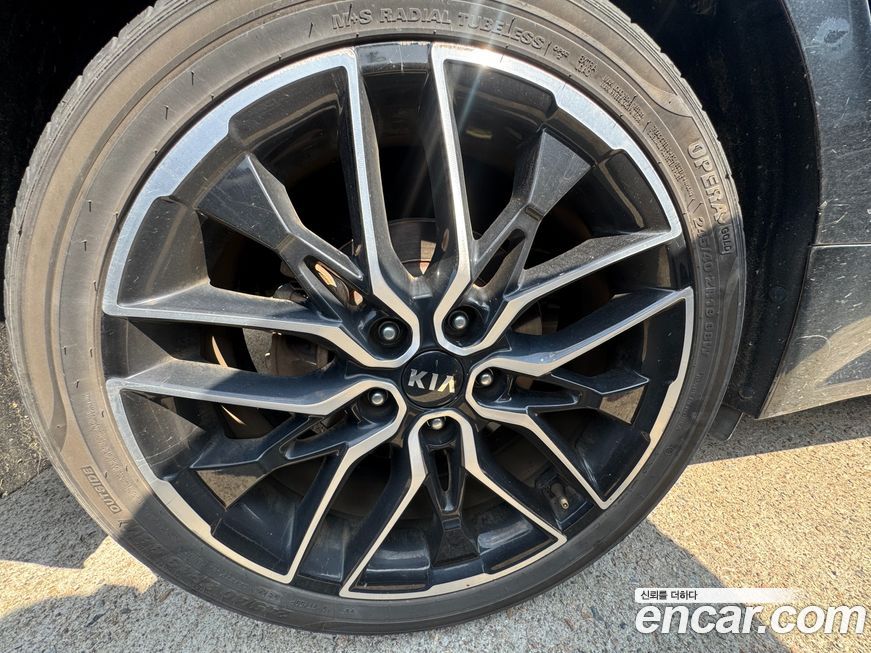 Kia K5 2021