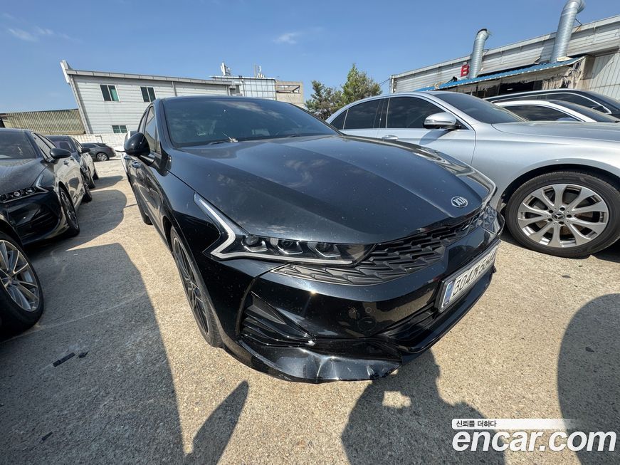 Kia K5 2021
