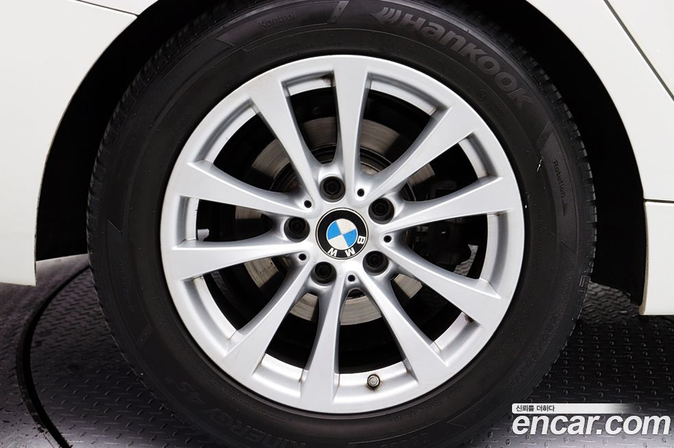 BMW Gran Turismo 2019