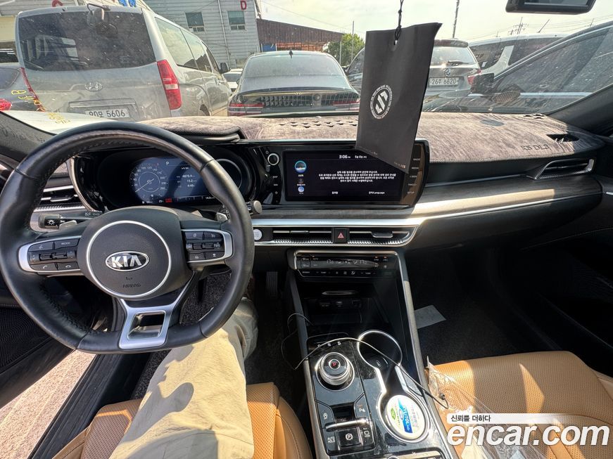 Kia K5 2021