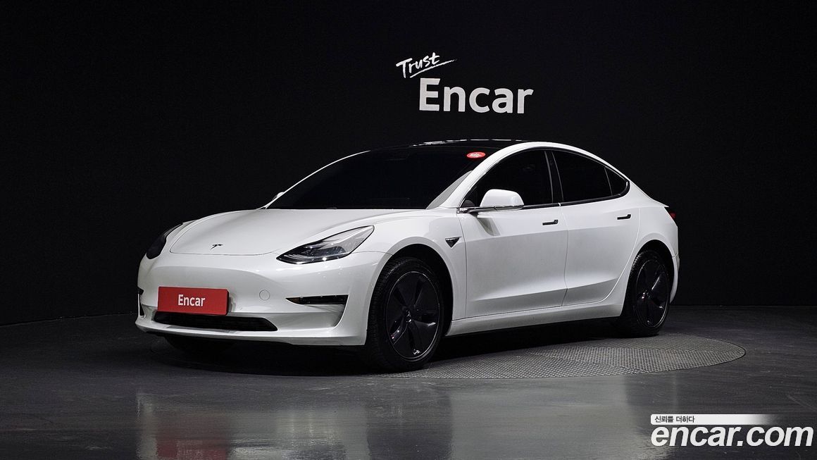 Tesla Model 3 2020