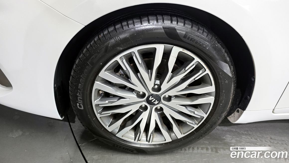 Kia K7 2020