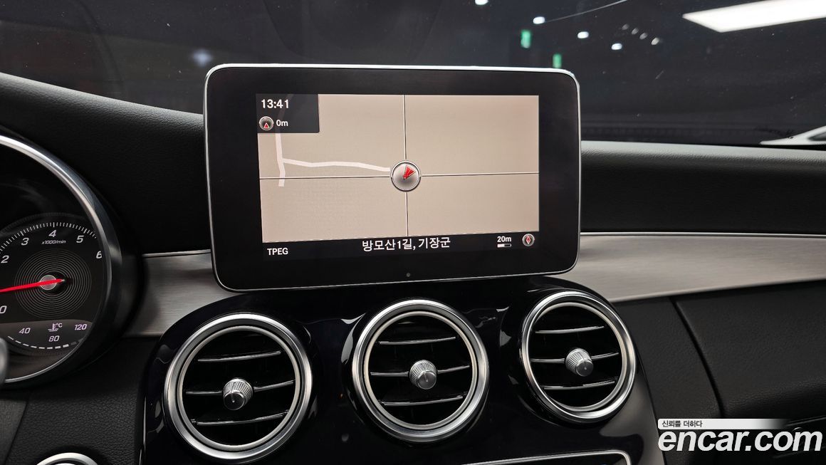 Mercedes-Benz C-Class 2017