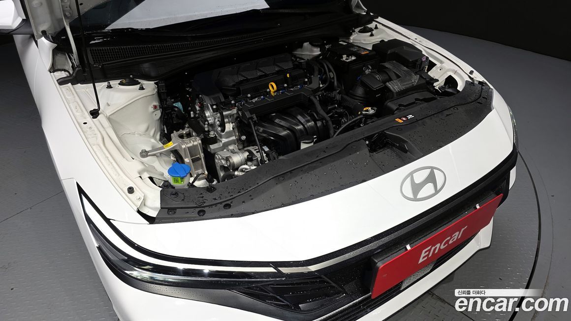 Hyundai AVANTE 2024