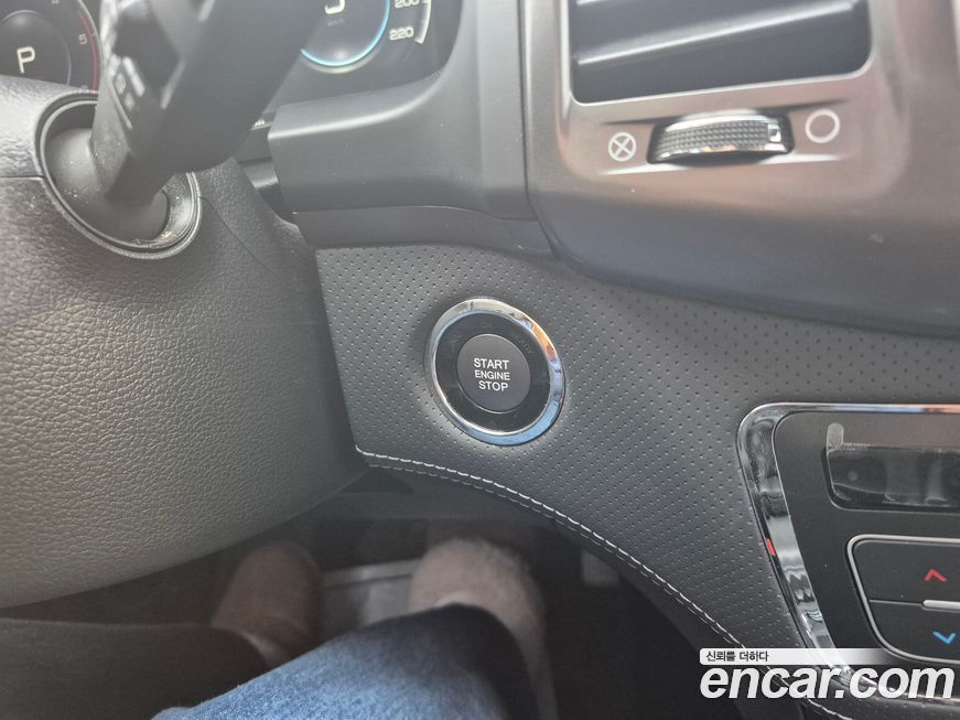 KG_Mobility_Ssangyong Rexton 2022