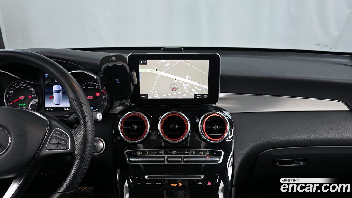 Mercedes-Benz GLC-Class 2019