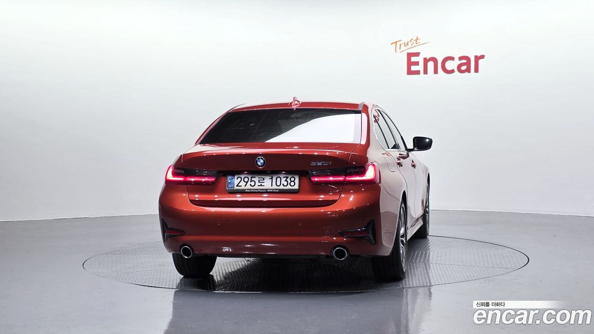 BMW 3-Series 2021