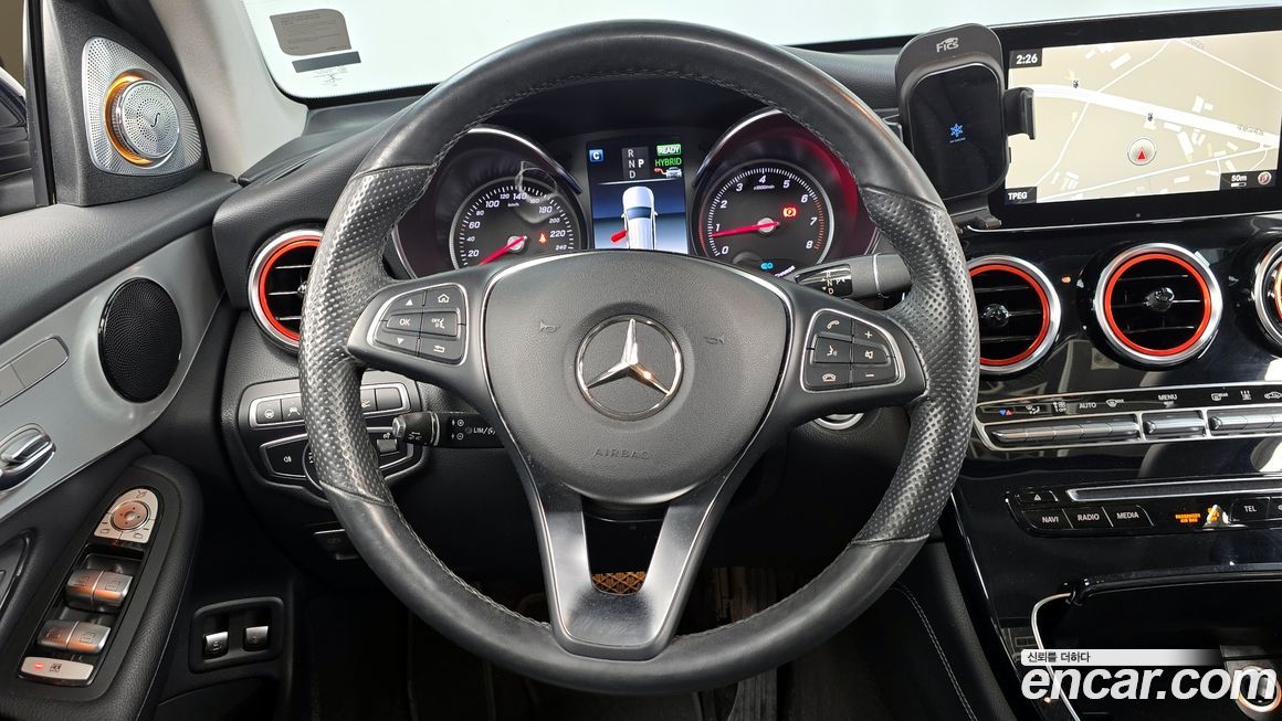 Mercedes-Benz GLC-Class 2019