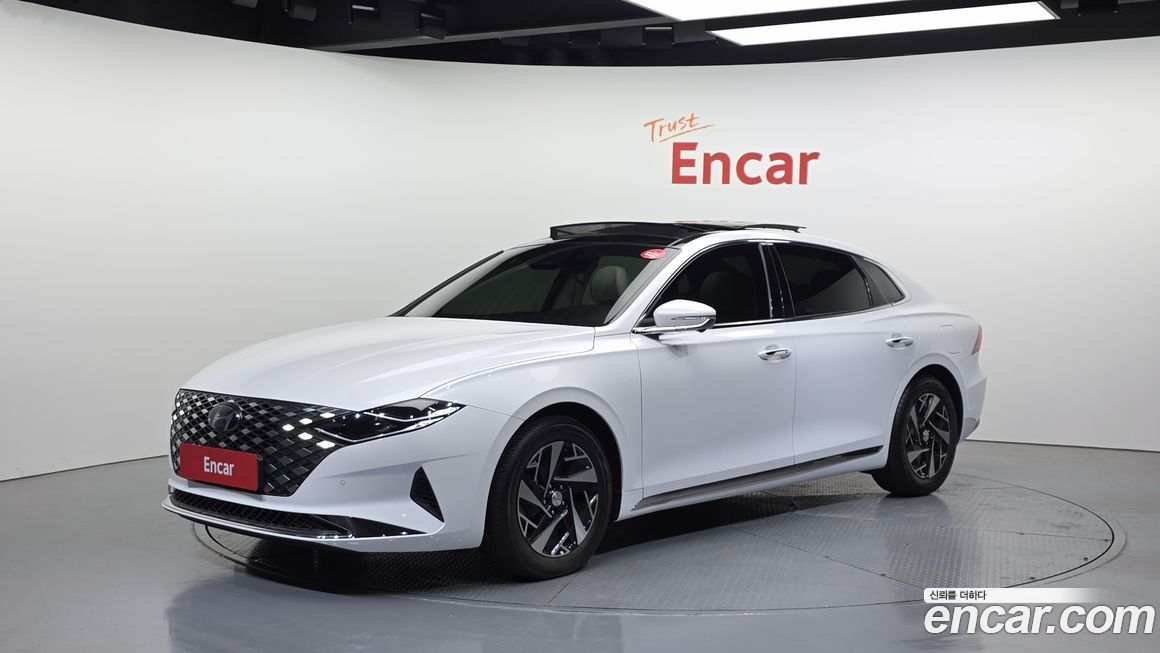 Hyundai Grandeur 2022