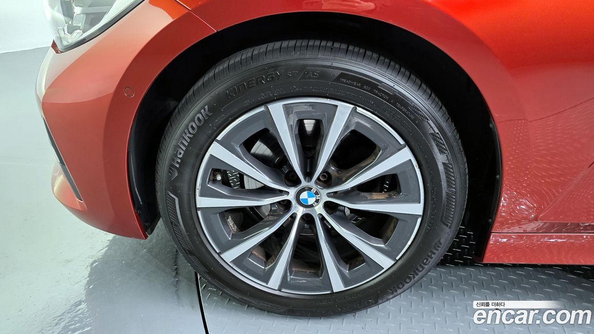 BMW 3-Series 2021