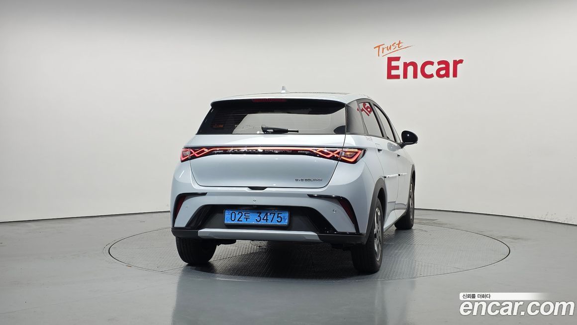 BYD Dolphin 2026