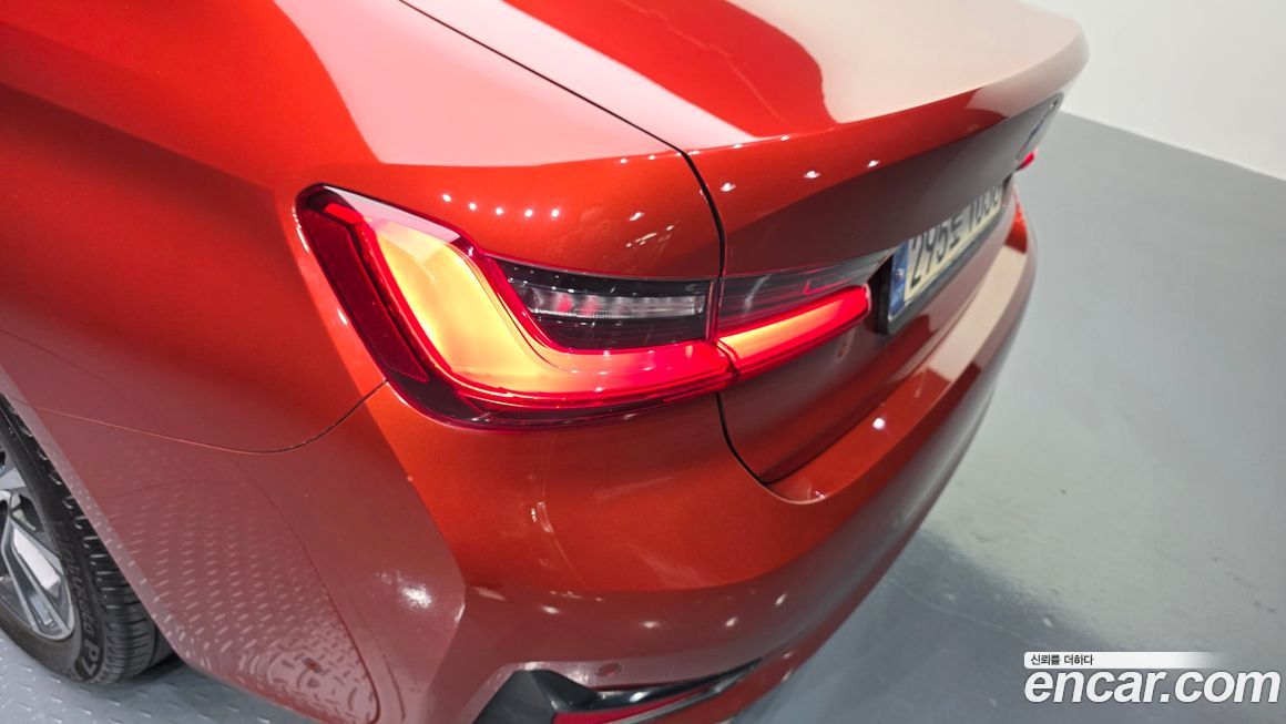 BMW 3-Series 2021