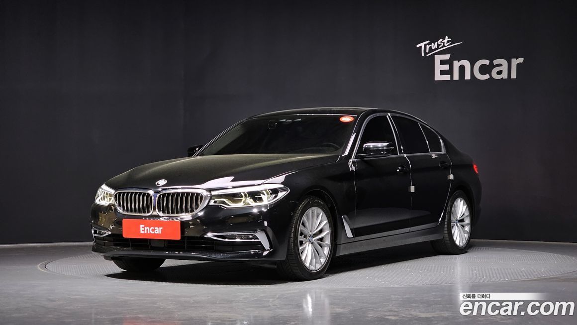BMW 5-Series 2019