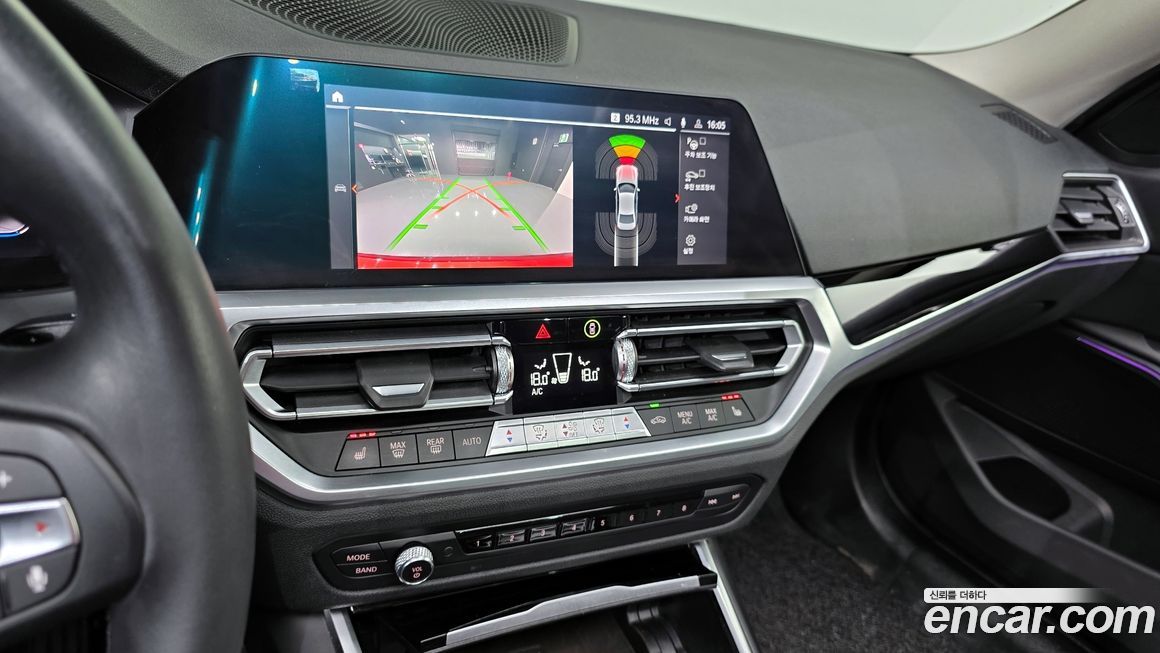 BMW 3-Series 2021