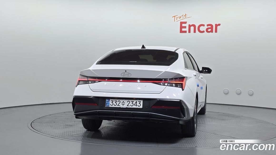 Hyundai AVANTE 2024