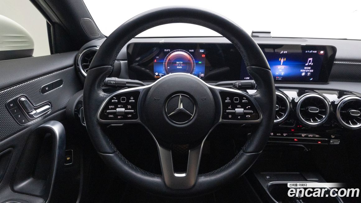 Mercedes-Benz A-Class 2021