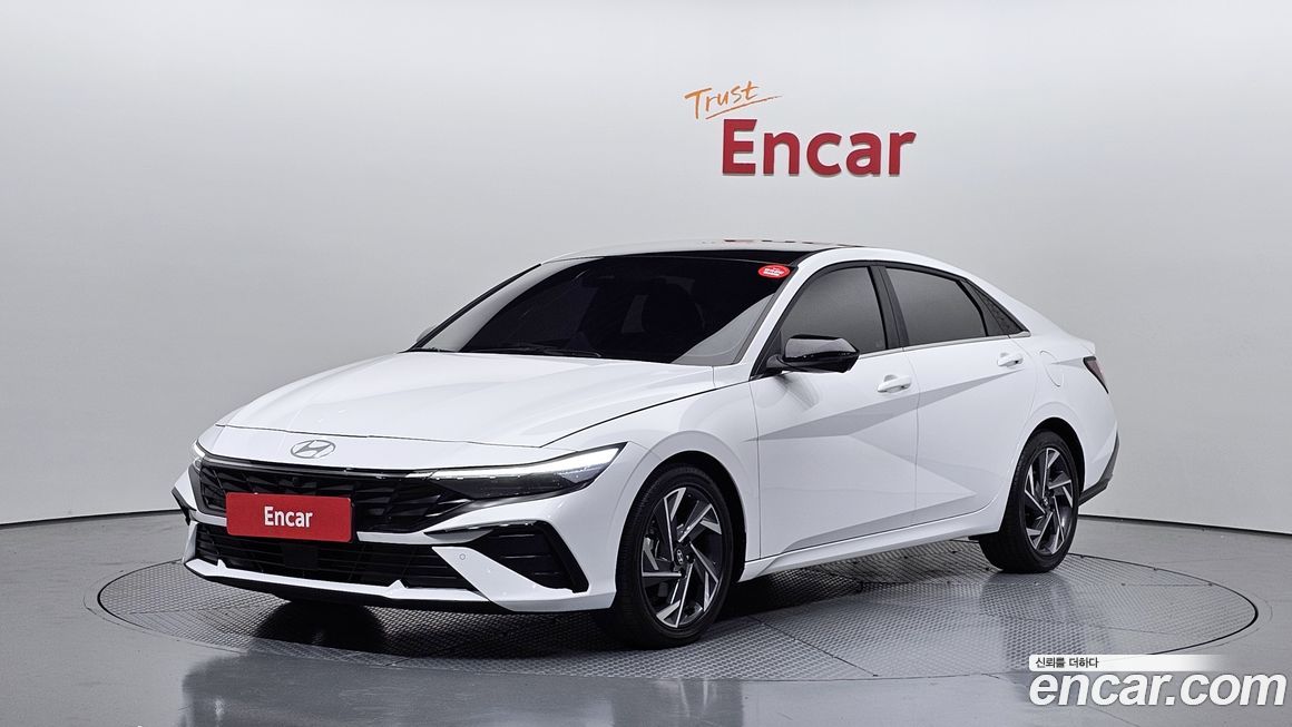 Hyundai AVANTE 2024