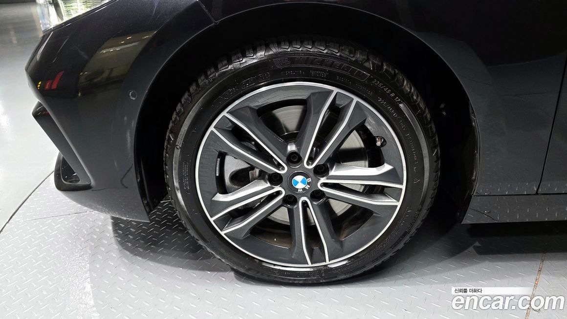 BMW 1-Series 2024