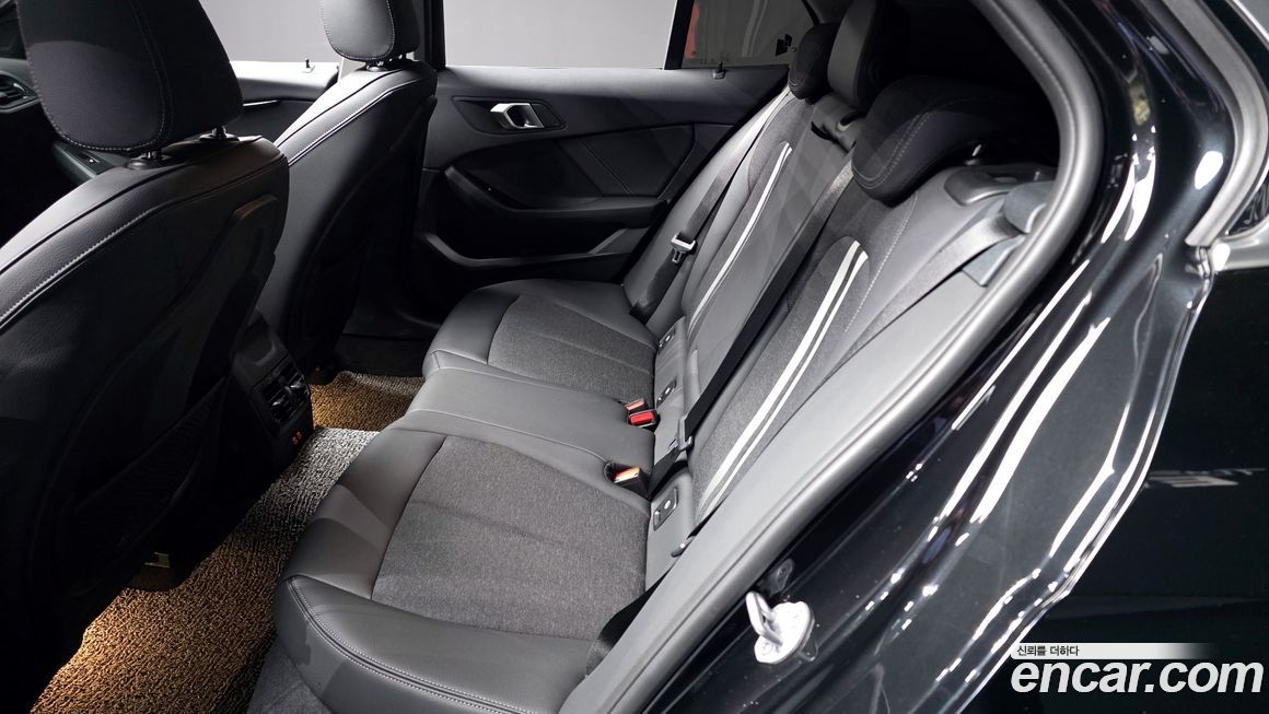 BMW 1-Series 2024