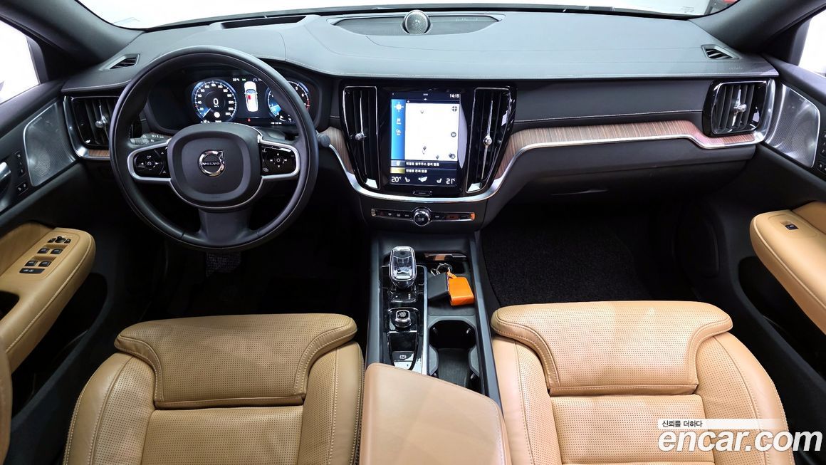 Volvo S60 2022