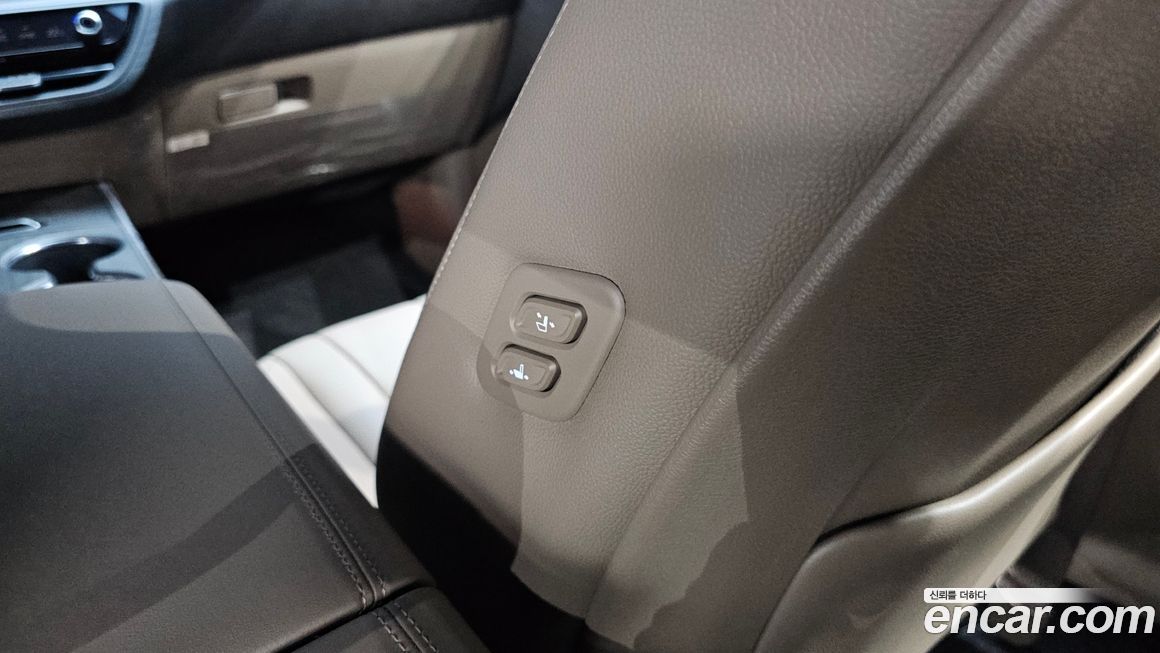 Kia K8 2024