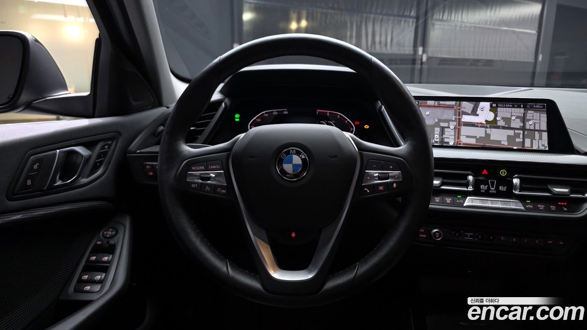 BMW 1-Series 2024