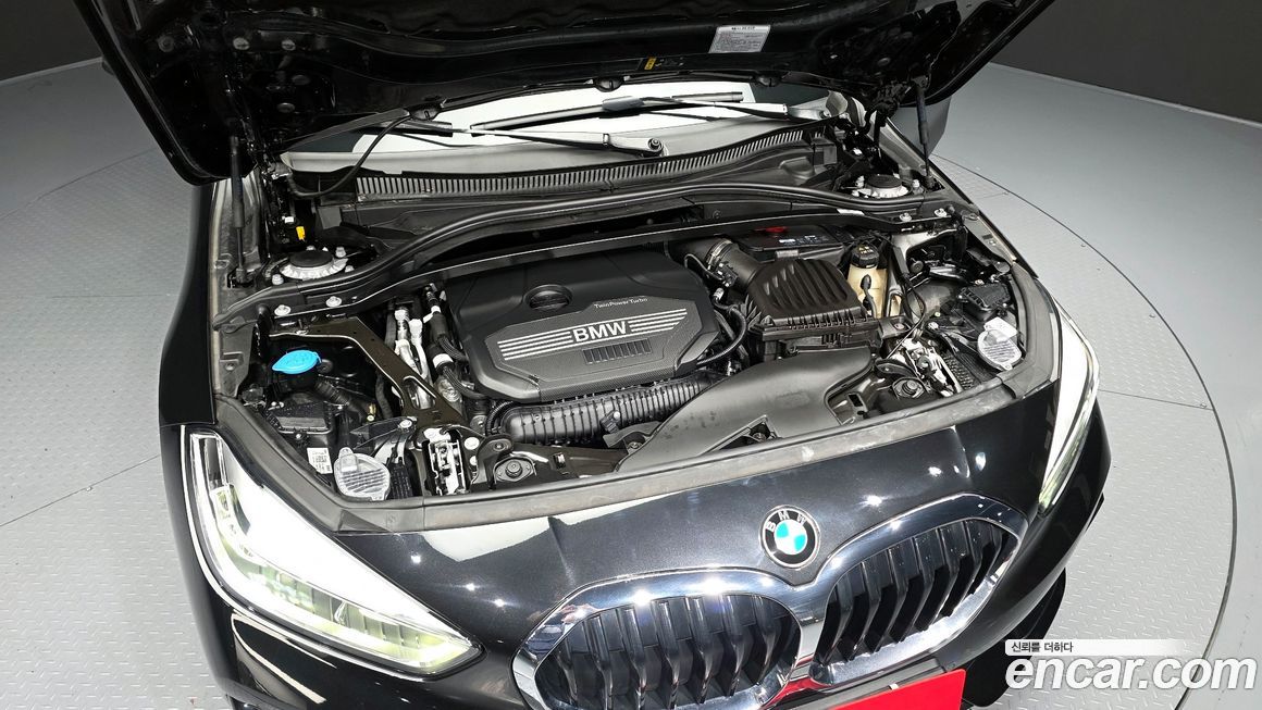 BMW 1-Series 2024