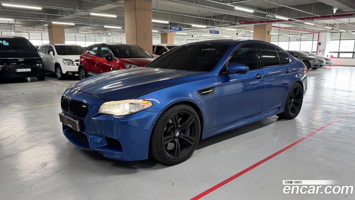 BMW M5 2013