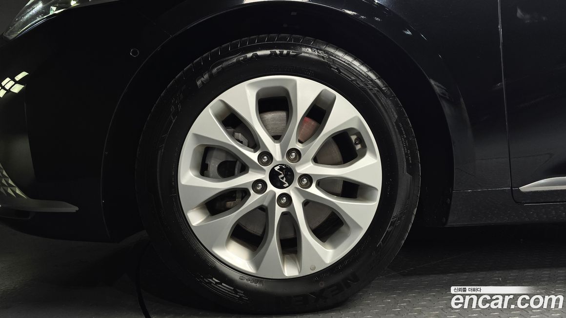 Kia K8 2023