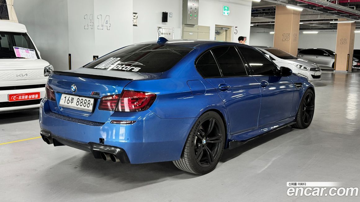 BMW M5 2013