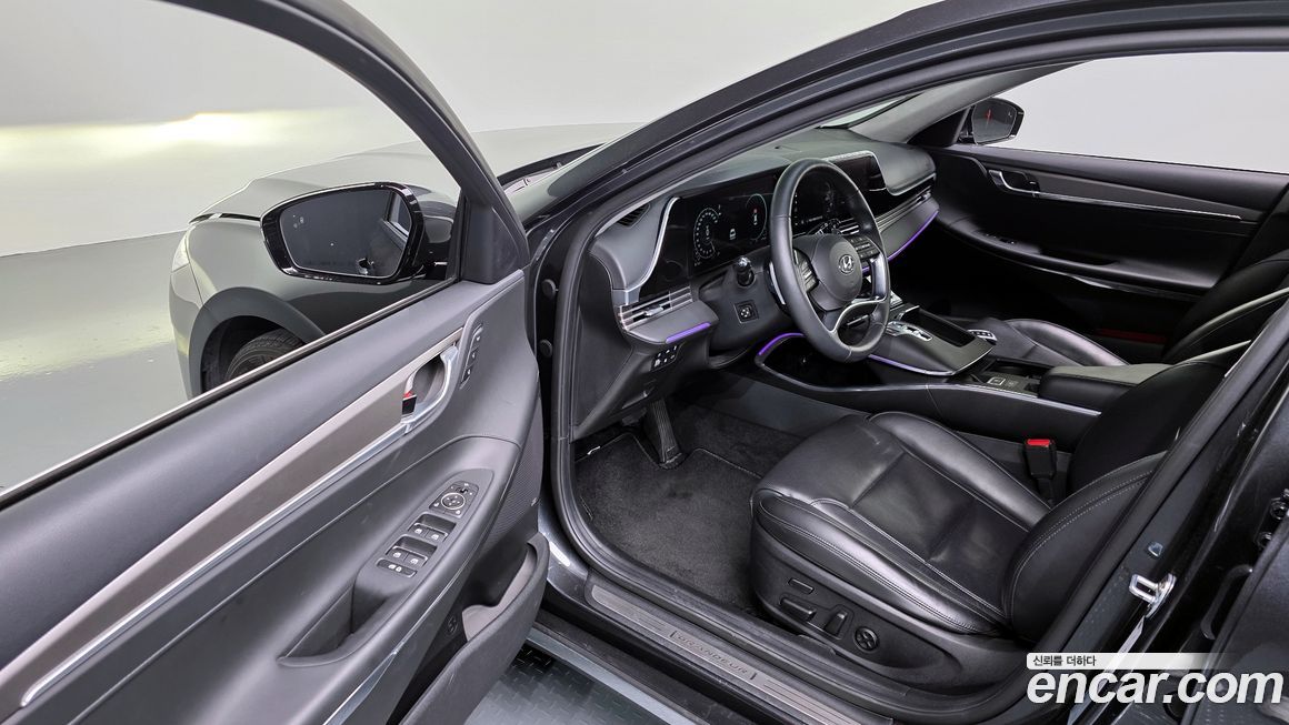 Hyundai Grandeur 2020