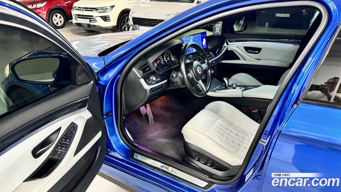 BMW M5 2013