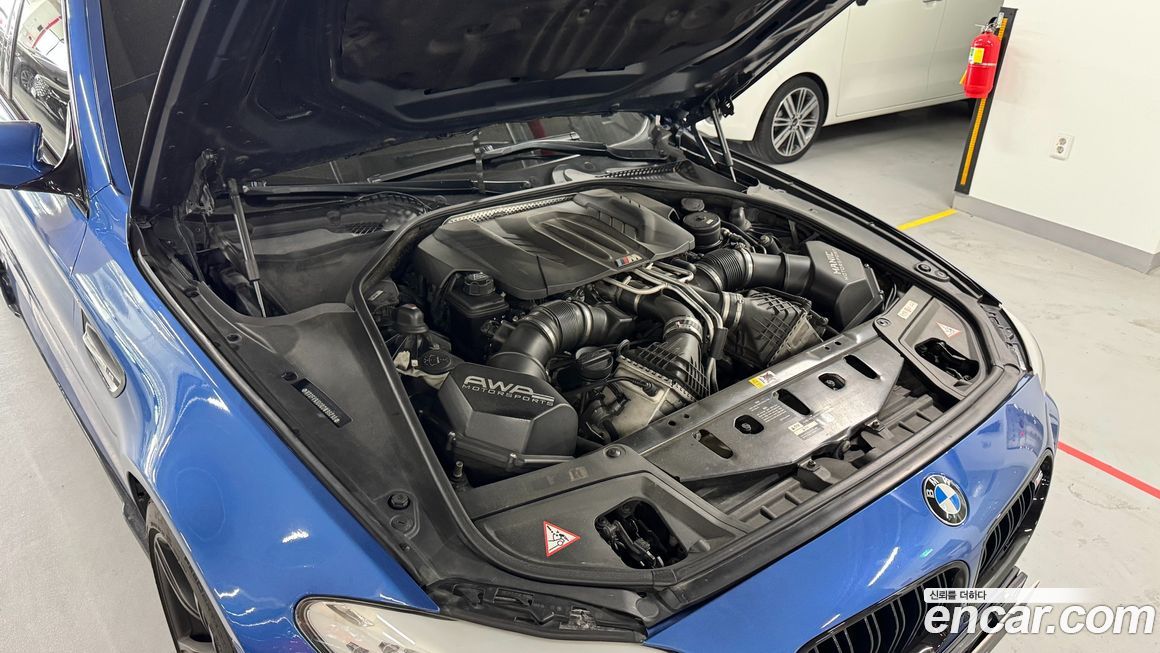 BMW M5 2013