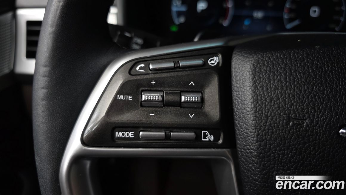 KG_Mobility_Ssangyong Rexton 2023