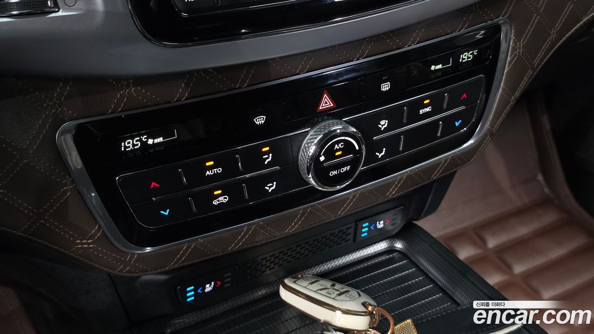 KG_Mobility_Ssangyong Rexton 2023
