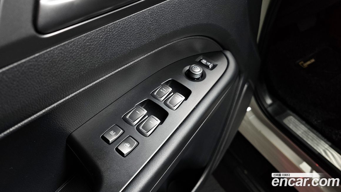 KG_Mobility_Ssangyong Rexton 2023