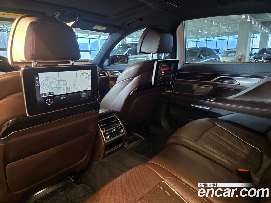 BMW 7-Series 2018