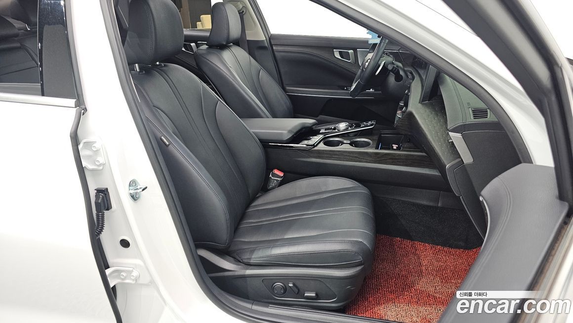 Kia K8 2023
