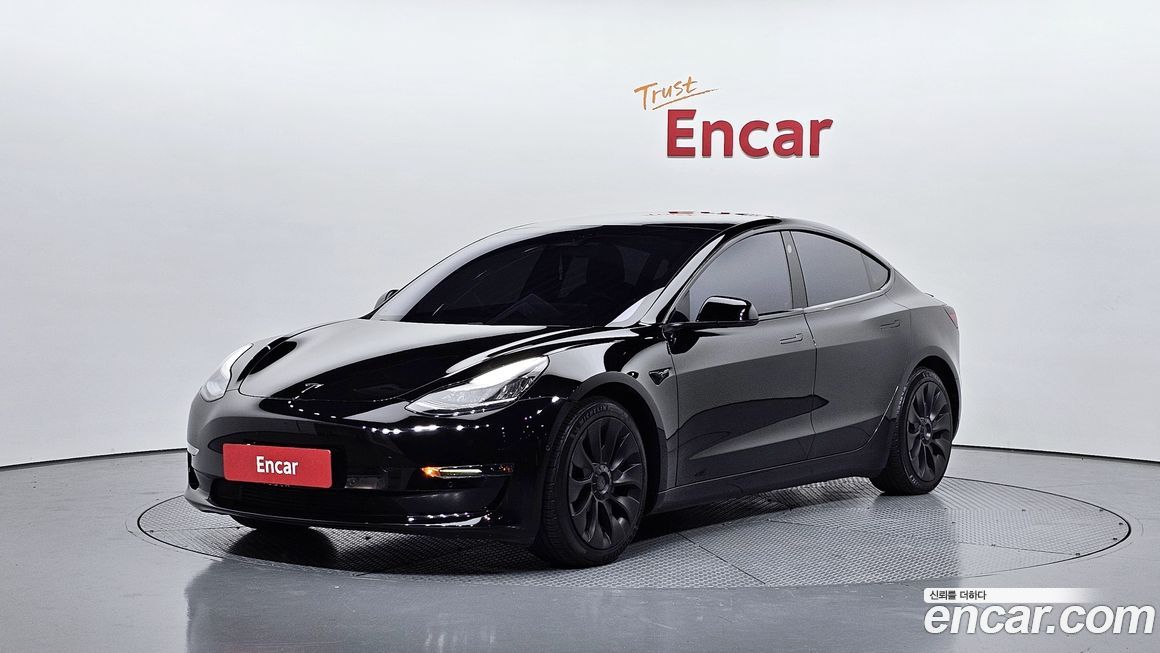 Tesla Model 3 2020