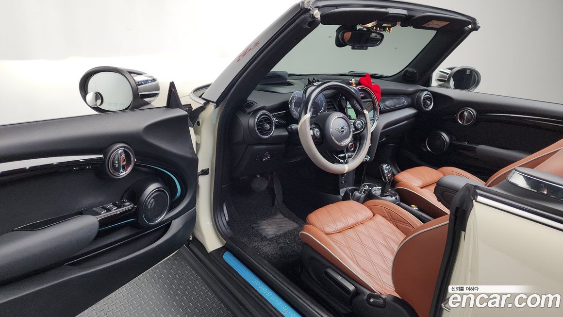 Mini Cooper Convertible 2021