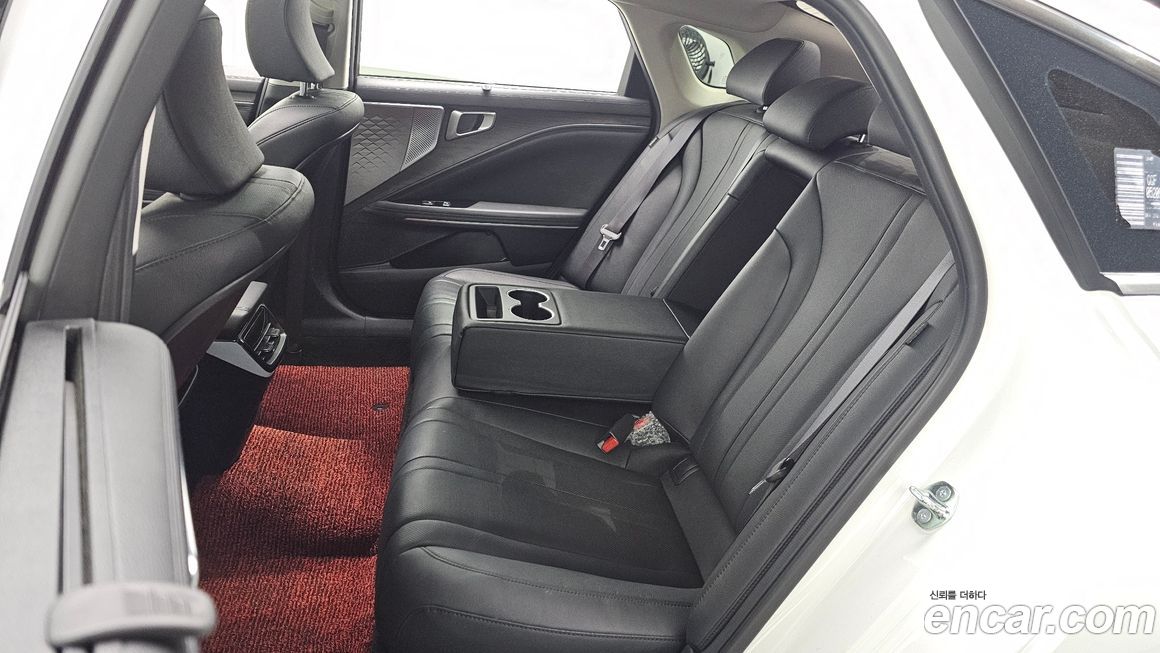 Kia K8 2023