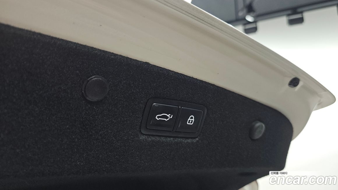 Kia K8 2023