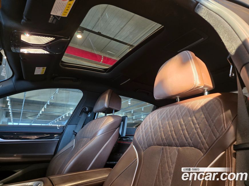 BMW 7-Series 2018