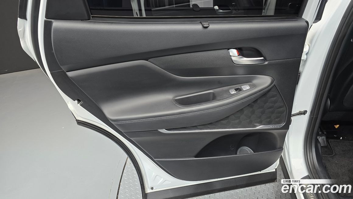 Hyundai Santafe 2022