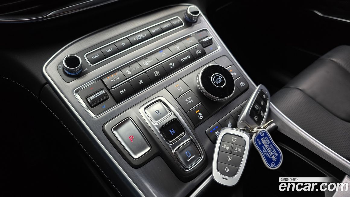 Hyundai Santafe 2022