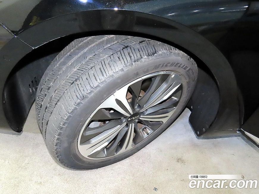 Kia K8 2023