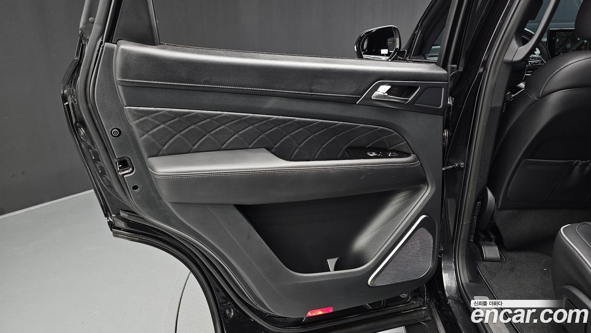 KG_Mobility_Ssangyong Rexton 2024