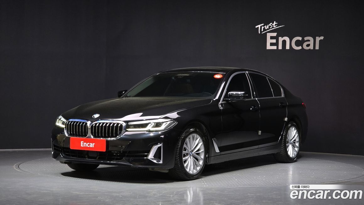 BMW 5-Series 2022