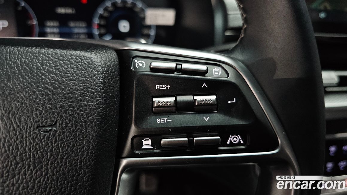 KG_Mobility_Ssangyong Rexton 2024