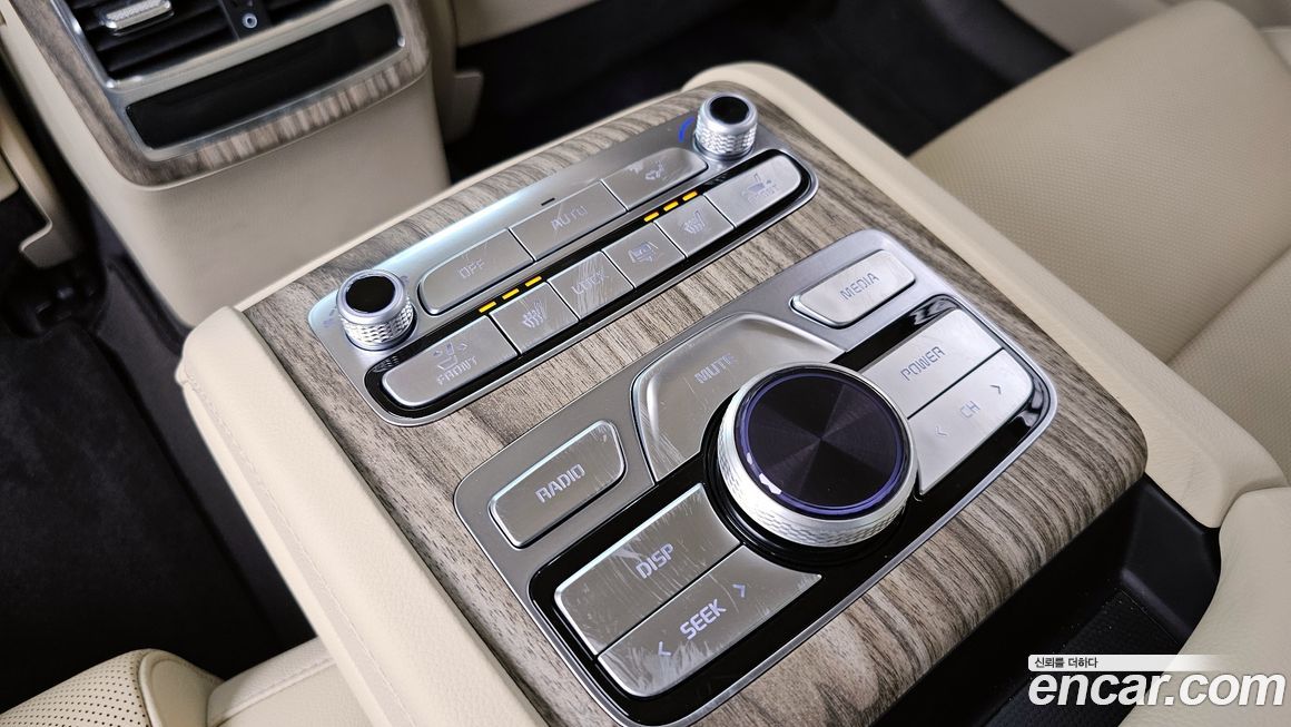 Kia K9 2022